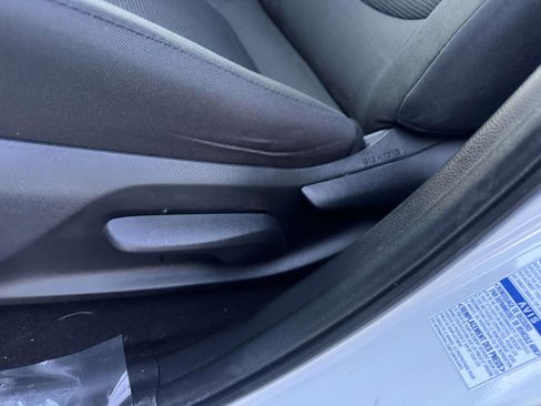 Certified 2020 Toyota RAV4 LE image 23