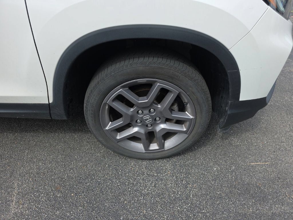 Certified 2023 Honda Passport EX-L image 9
