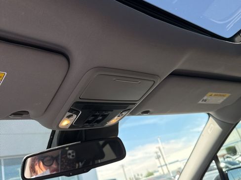 Used 2017 Honda Ridgeline RTL-E image 3