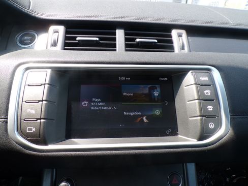 Used 2018 Land Rover Range Rover Evoque SE AWD/4WD image 20