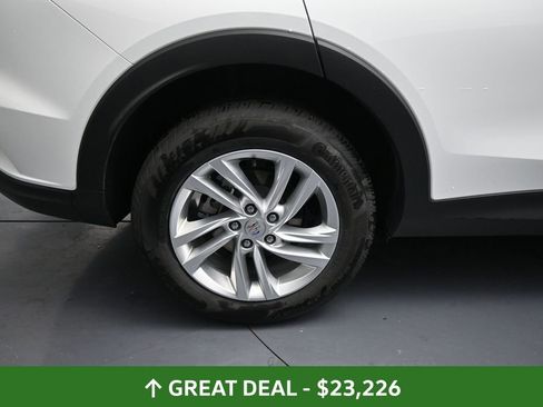 Used 2025 Buick Envista Preferred image 18