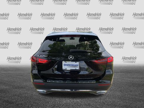Used 2023 Mercedes-Benz GLA 250 image 9