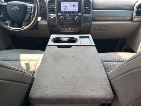 Used 2021 Ford F250 XLT w/ XLT Premium Package image 37