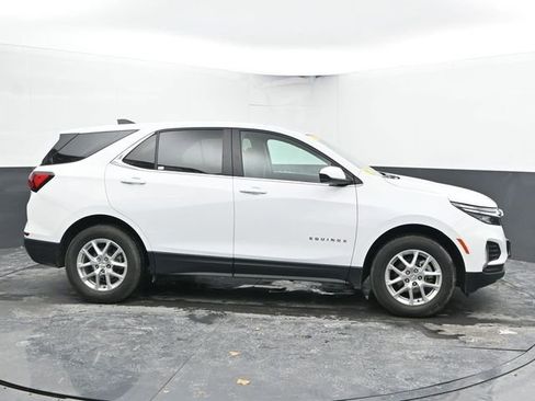 Used 2024 Chevrolet Equinox LT image 12