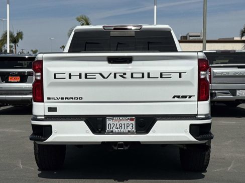 Used 2022 Chevrolet Silverado 1500 RST w/ Convenience Package II image 6