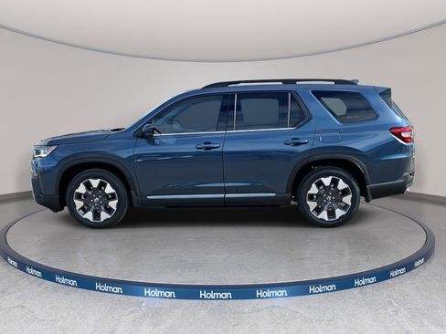 New 2026 Honda Pilot Touring image 8