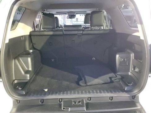 Used 2022 Toyota 4Runner TRD Off-Road Premium image 8