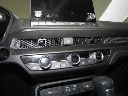 Used 2025 Honda CR-V EX image 7