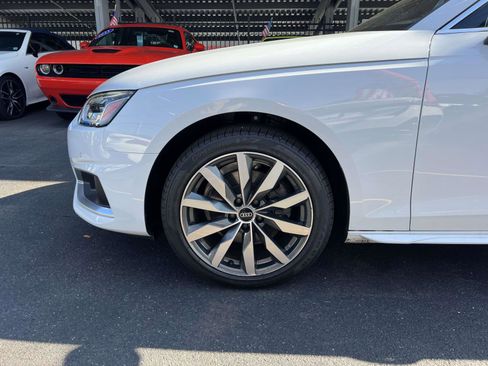 Used 2022 Audi A4 2.0T Premium Plus w/ Premium Plus Package AWD/4WD image 6