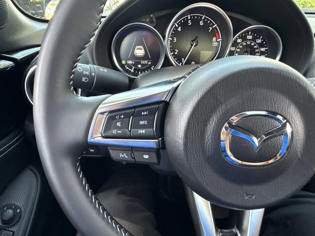 Used 2025 MAZDA MX-5 Miata RF Grand Touring RWD image 25