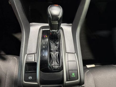 Used 2018 Honda Civic Sport image 20