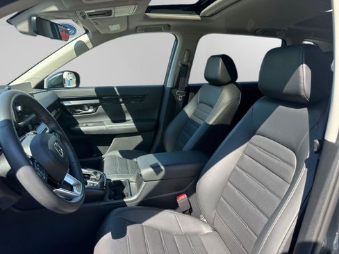 Used 2024 Honda CR-V EX-L image 11