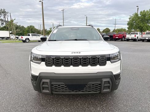 Used 2026 Jeep Cherokee Limited AWD/4WD image 10