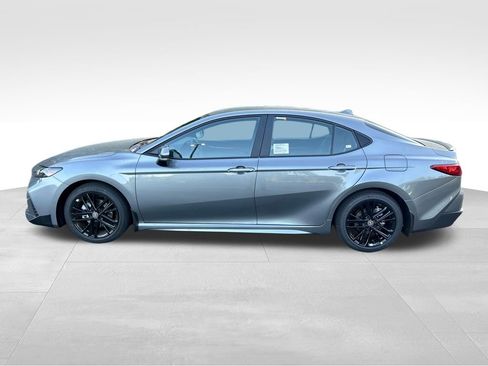 New 2026 Toyota Camry SE FWD image 2