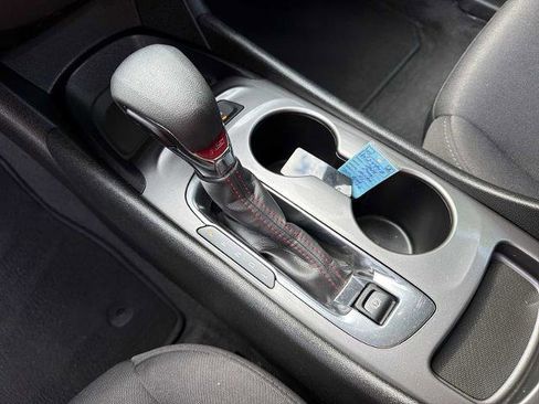 Used 2024 Chevrolet Malibu RS FWD image 15