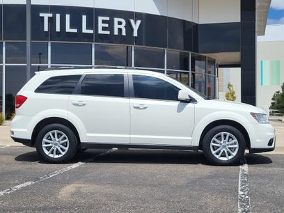 Used 2017 Dodge Journey SXT w/ Comfort/Convenience Group