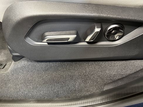 Certified 2026 Acura MDX FWD w/ Technology Package image 36