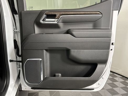 New 2025 GMC Sierra 1500 Elevation w/ Elevation Premium Package image 14