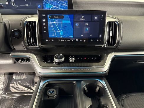 New 2026 Ford Expedition Platinum AWD/4WD image 30
