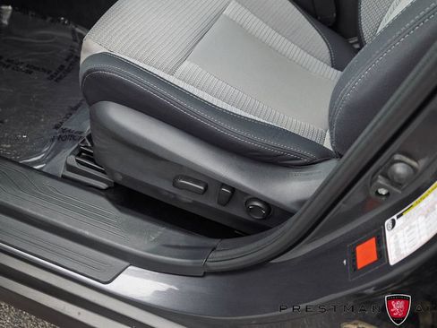Used 2025 Subaru Outback Premium AWD/4WD image 20