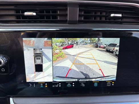 Used 2022 GMC Sierra 1500 Denali Ultimate image 36