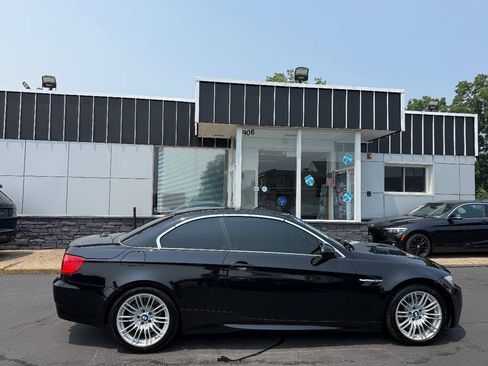 Used 2013 BMW M3 Convertible w/ Premium Pkg RWD image 34