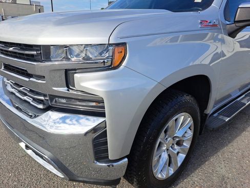 Used 2019 Chevrolet Silverado 1500 LTZ w/ LTZ Convenience Package image 23