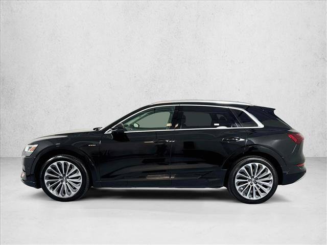 Used 2019 Audi e-tron Prestige w/ Prestige Package AWD/4WD image 8