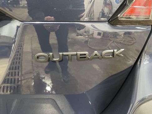 Used 2025 Subaru Outback Onyx Edition image 37