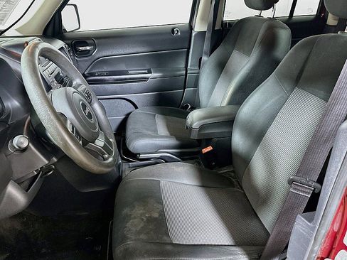 Used 2014 Jeep Patriot Sport w/ Power Value Group FWD image 10