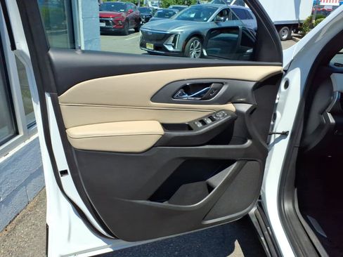 Certified 2023 Chevrolet Traverse LS w/ LPO, Floor Liner Package AWD/4WD image 10