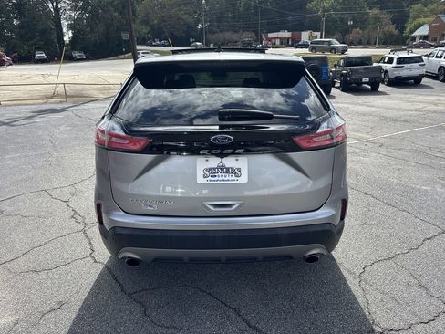 Used 2021 Ford Edge Titanium image 6