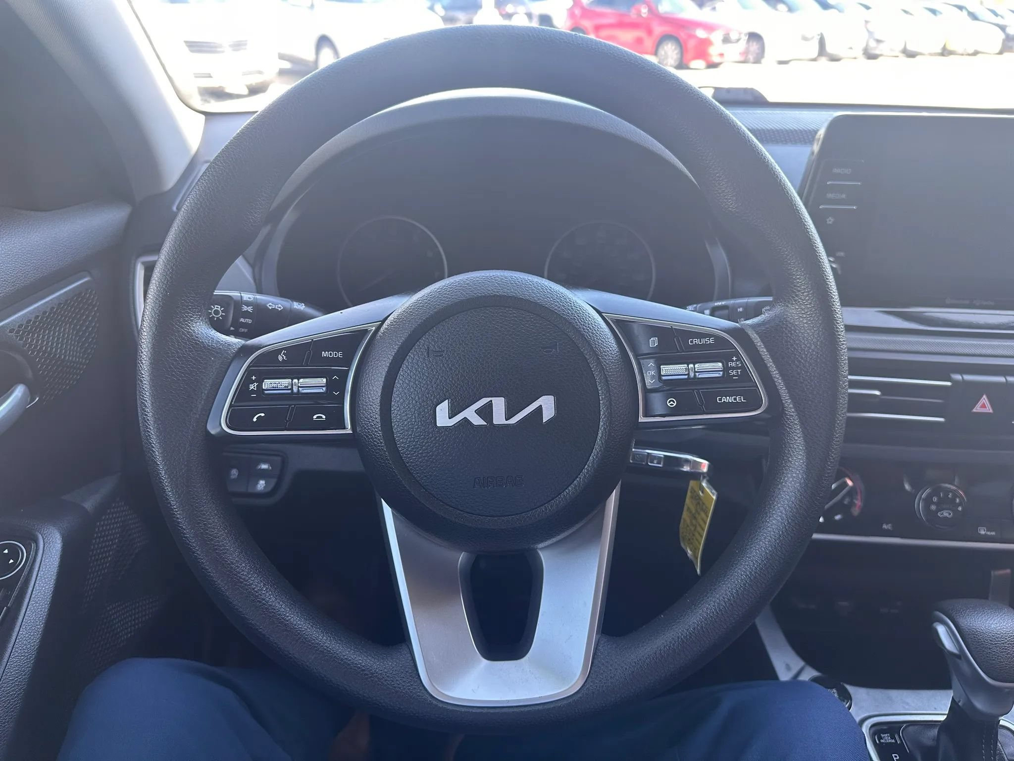 Used 2023 Kia Seltos LX AWD/4WD image 15