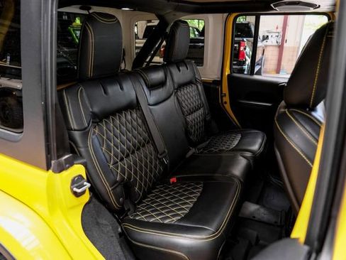 Used 2019 Jeep Wrangler Unlimited Rubicon w/ LED Lighting Group image 69