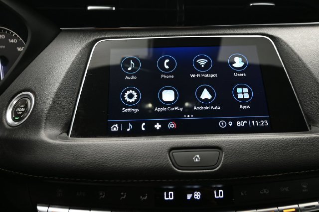 Used 2022 Cadillac XT4 Premium Luxury w/ Safety Alert Package FWD image 18