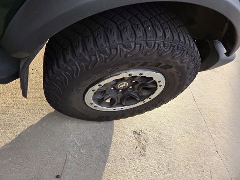 Used 2023 Ford Bronco Outer Banks w/ Sasquatch Package image 12