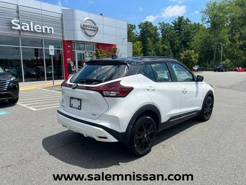 Used 2023 Nissan Kicks SR FWD image 7