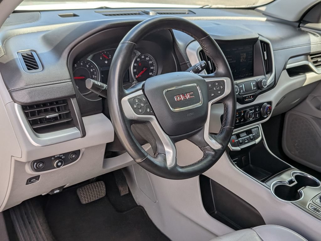 Used 2023 GMC Terrain SLT FWD image 32
