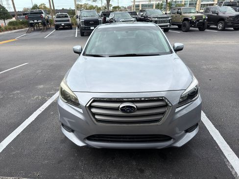 Used 2017 Subaru Legacy 2.5i Premium w/ Moonroof Package image 3