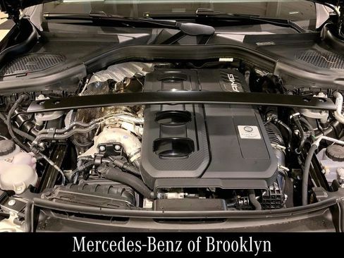 Used 2026 Mercedes-Benz GLC 43 AMG 4MATIC image 31
