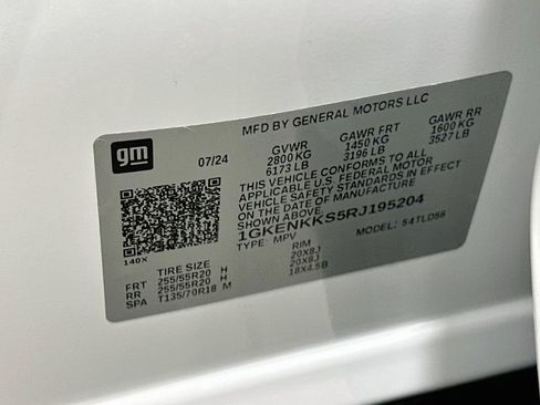 Used 2024 GMC Acadia Elevation w/ Luxury Package FWD image 32