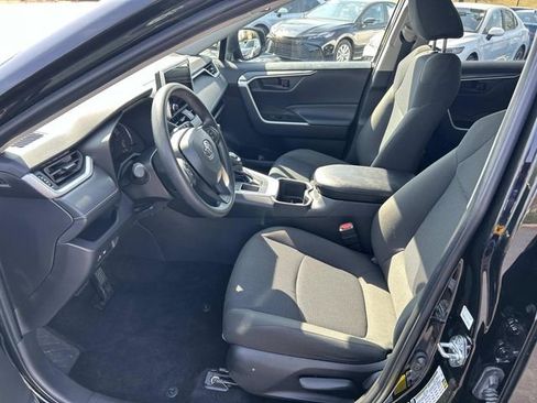 Used 2025 Toyota RAV4 LE image 19