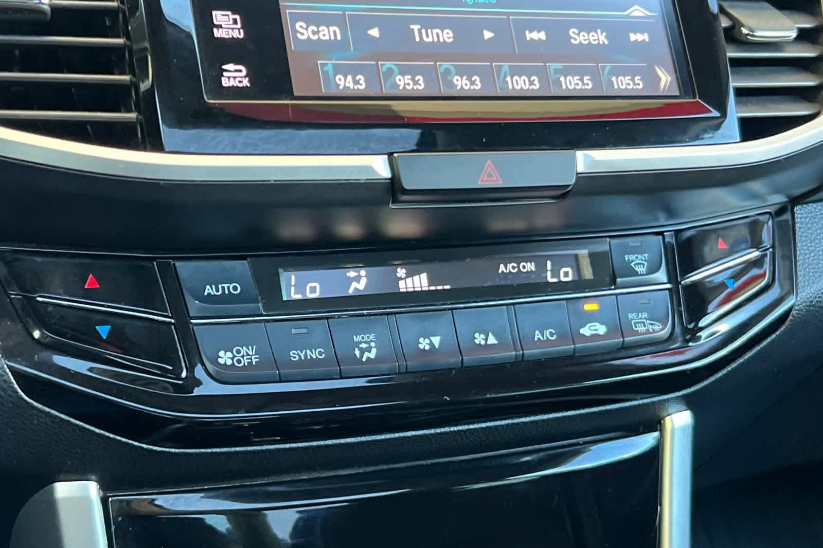 Used 2017 Honda Accord EX-L image 21