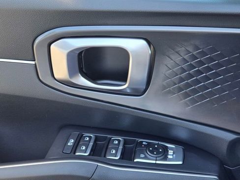 New 2026 Kia Sorento S image 18