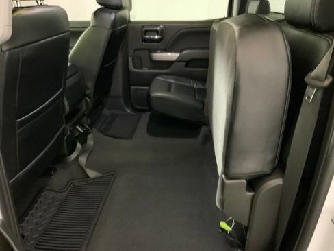 Used 2018 Chevrolet Silverado 1500 LT w/ All Star Edition AWD/4WD image 37