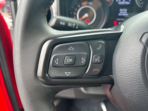 Used 2024 Jeep Wrangler Unlimited Sport AWD/4WD image 16