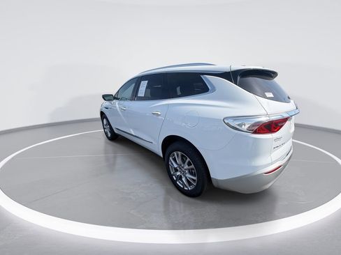 Used 2023 Buick Enclave Essence w/ Experience Buick Package FWD image 6