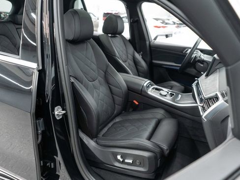 Used 2026 BMW X5 xDrive40i AWD/4WD image 10