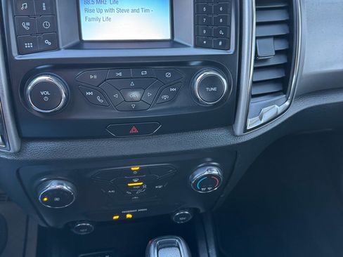 Used 2019 Ford Ranger XLT w/ FX4 Off-Road Package image 12