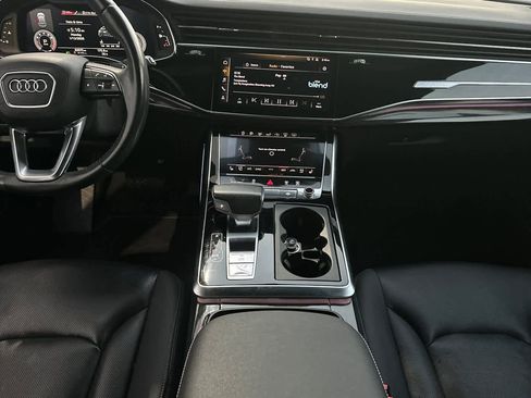 Used 2019 Audi Q8 Prestige image 4